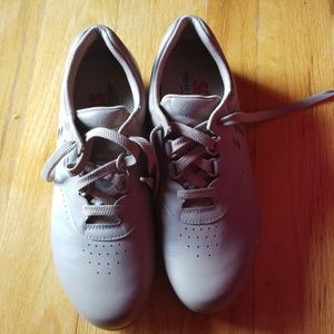 SAS shoes